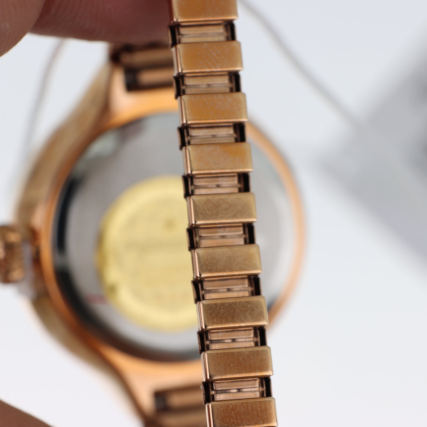 Hoops Edition – Orologio Donna Rose Gold Quadrante Snow Globe Cristalli Rossi e Bianchi