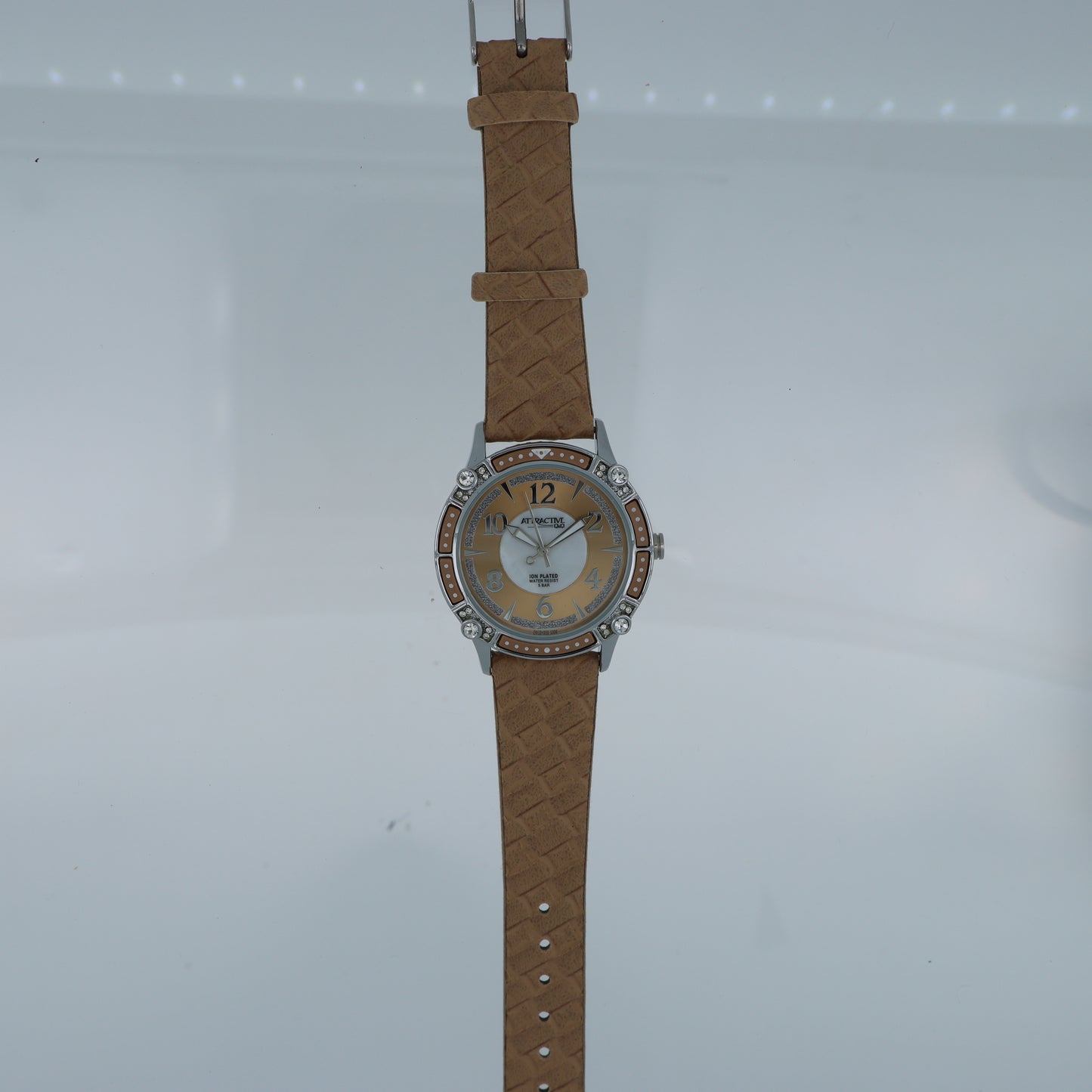 Q&Q Attractive Orologio Donna – Ion Plated Cristalli Quadrante Camel WR 5 Bar