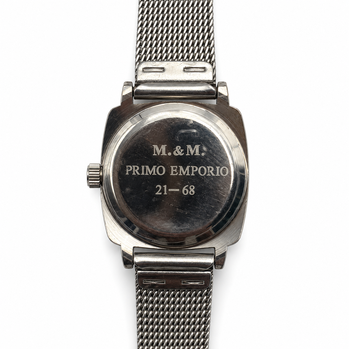 Orologio M&M Primo Emporio con quadrante nero, cassa a cuscino e bracciale a maglia milanese