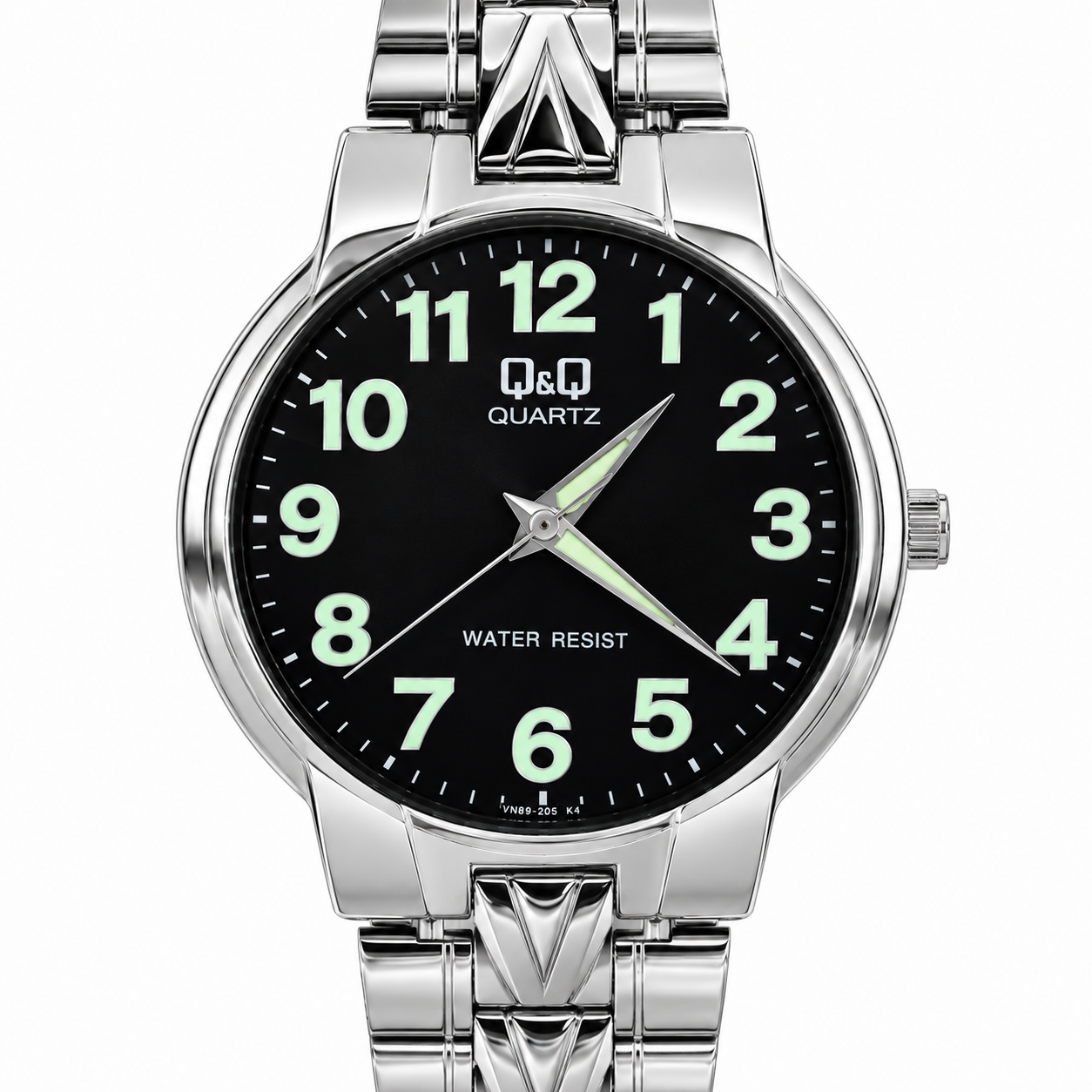 Q&Q Quartz – Orologio Uomo Quadrante Nero Numeri Luminescenti Bracciale Acciaio Water Resist
