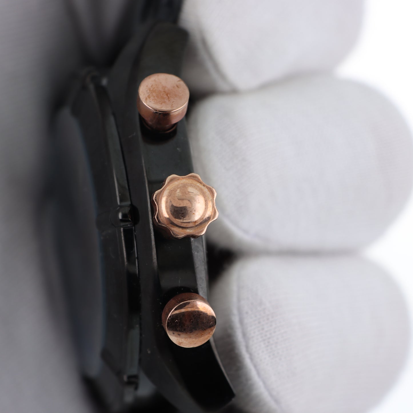 Armada Nueva – Cronografo Bussola Total Black con Dettagli Oro Rosa e Cinturino Pelle Nera