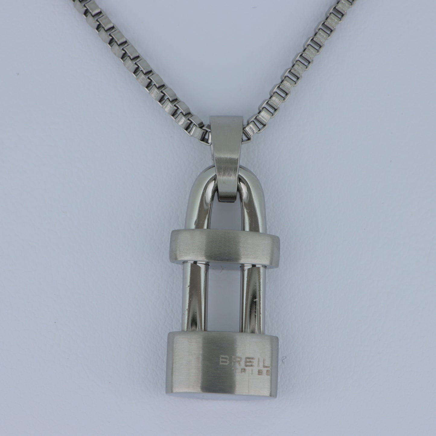 Breil Tribe – Collana Pendente Lucchetto Acciaio Spazzolato con Catena Veneziana