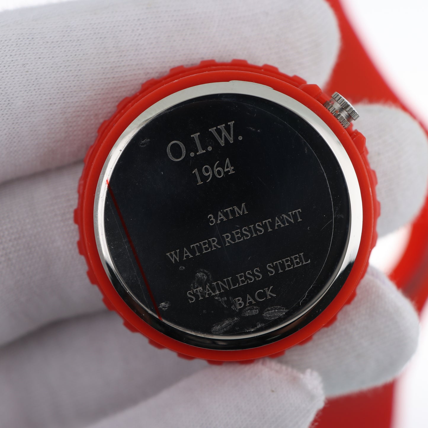 O.I.W. XXX Mariner Rosso - Orologio Unisex Sport Total Red Quadrante Rosso Cinturino Silicone 30M