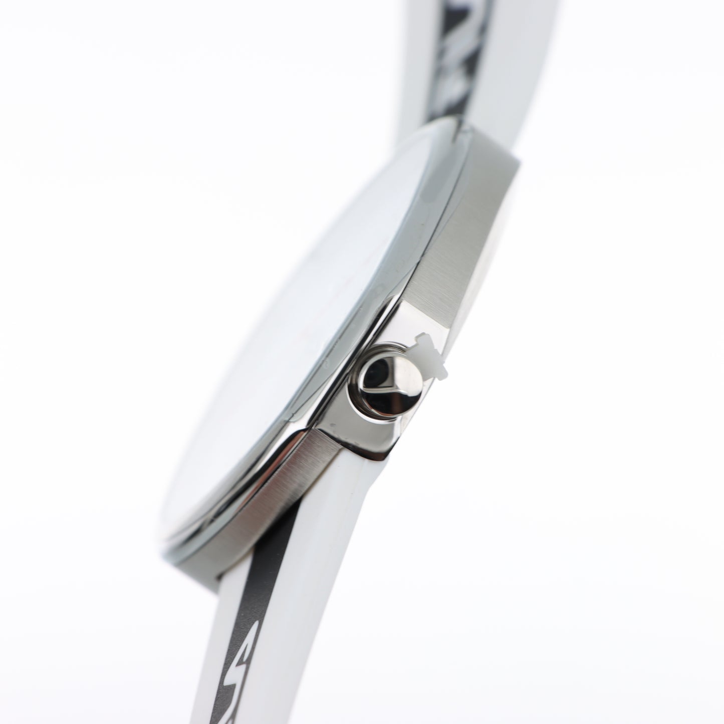 FILA Bold Watch – Cassa Silver Squadrata, Quadrante Bicolor Nero/Bianco e Cinturino Silicone