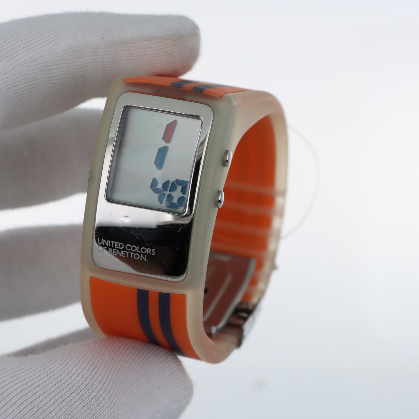 Orologio United Colors of Benetton Digital Orange - Display LCD e Cinturino Arancione con Strisce Blu
