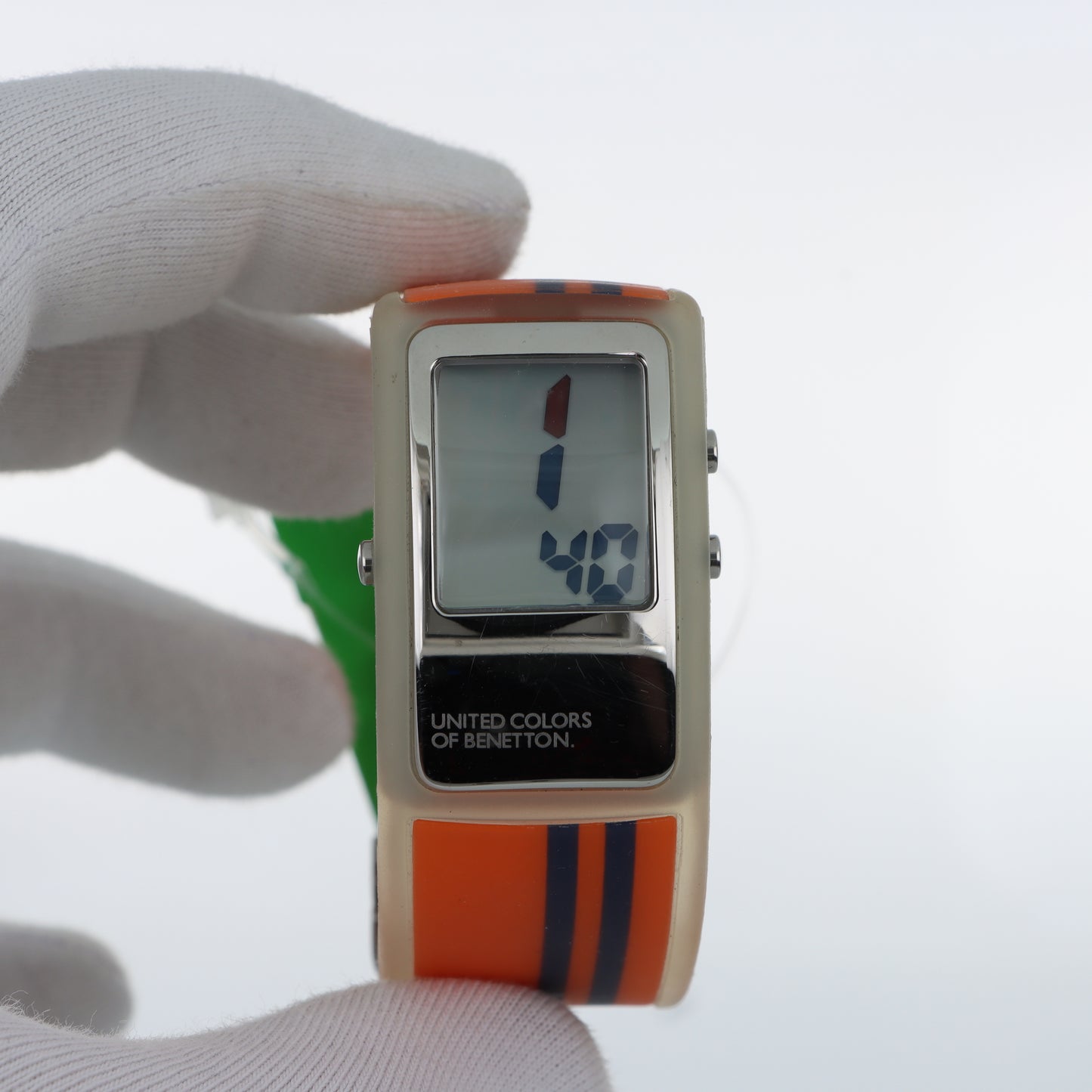 Orologio United Colors of Benetton Digital Orange - Display LCD e Cinturino Arancione con Strisce Blu
