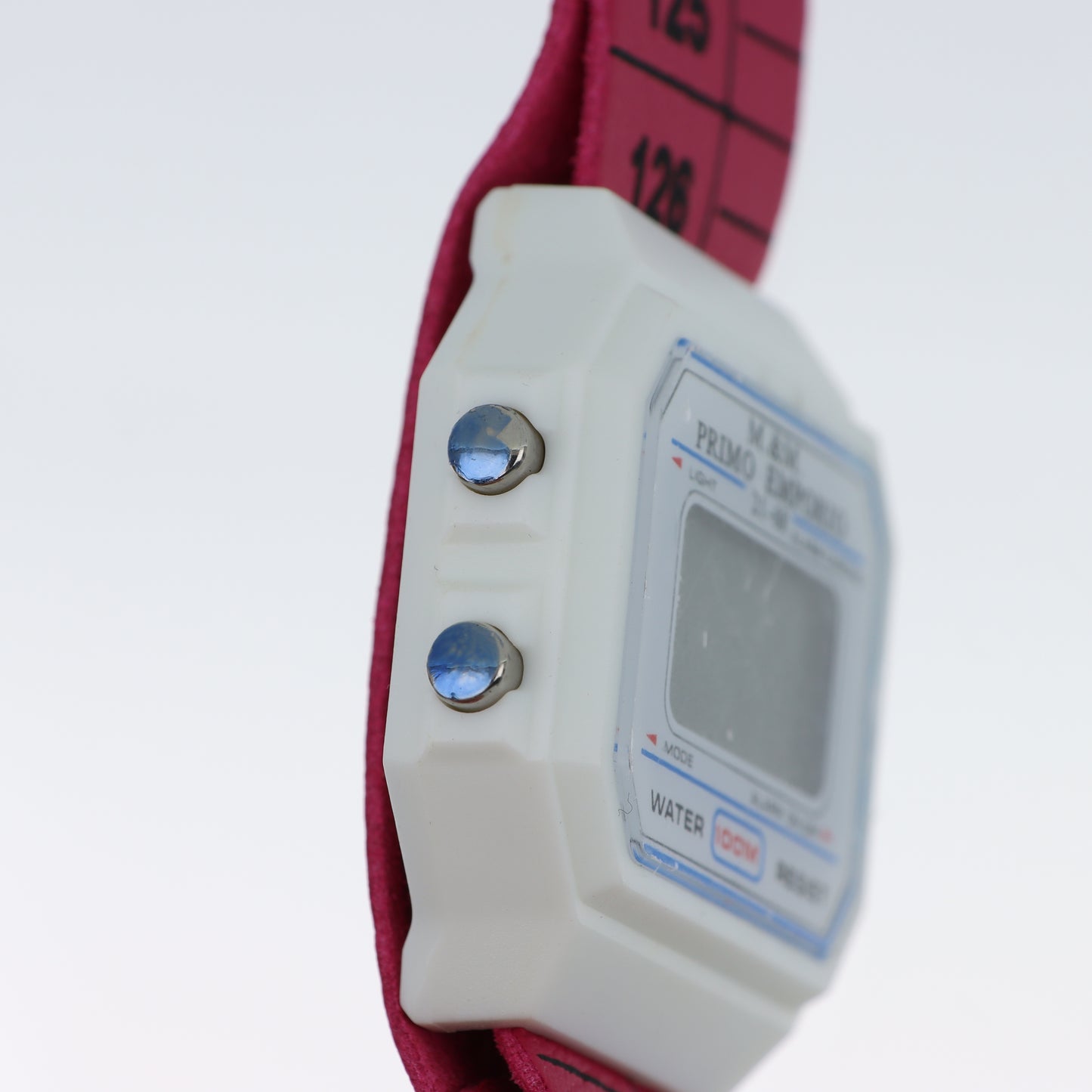 M&M Primo Emporio 21-68 – Orologio Digitale LCD Cassa Bianca Cinturino Metro Water Resist 100m