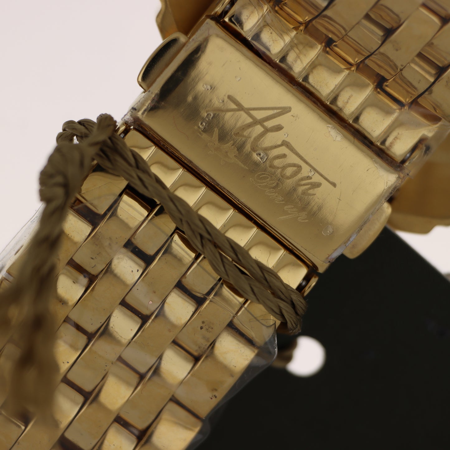 Avion Pin Up – Orologio da Polso Gold Edition