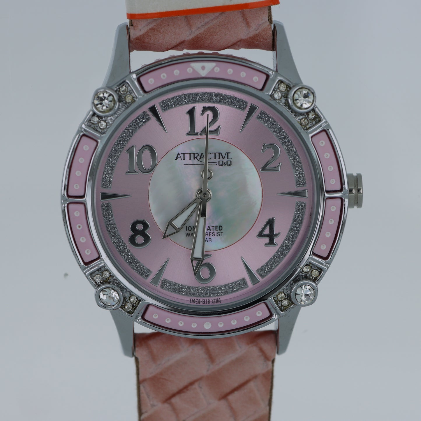 Q&Q Attractive – Orologio Donna Rosa Cipria Ion Plated Madreperla 5 Bar
