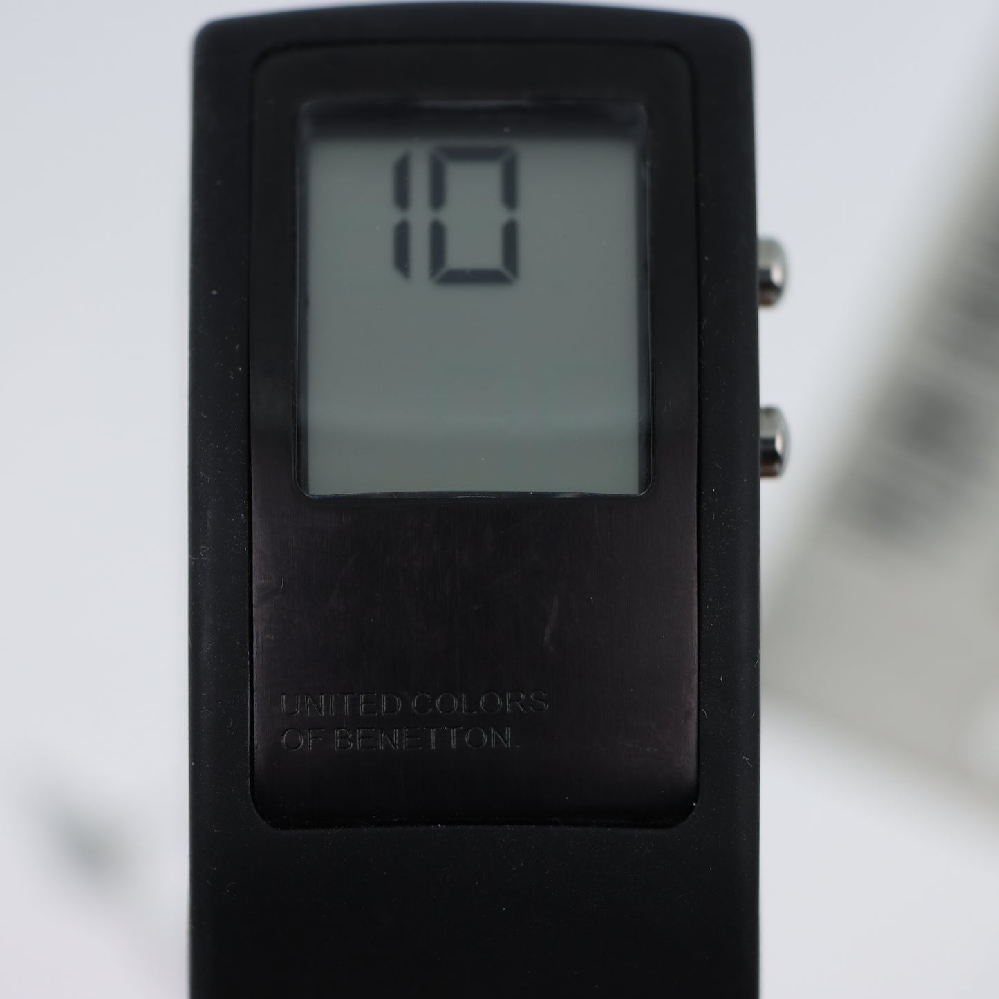 United Colors of Benetton – Orologio Digitale LCD Unisex Nero e Acciaio