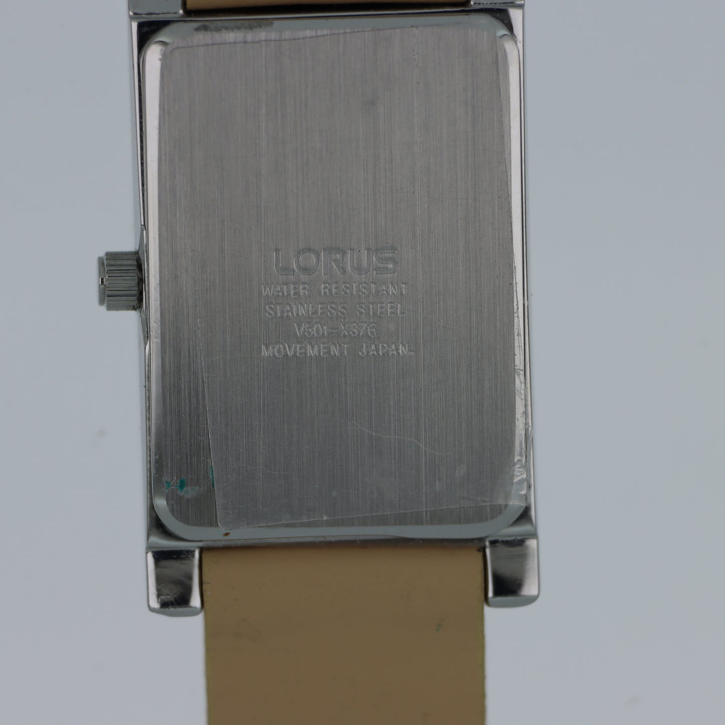 Lorus – Orologio Donna Cassa Rettangolare Quadrante Bianco Numeri Romani Cinturino Cuoio