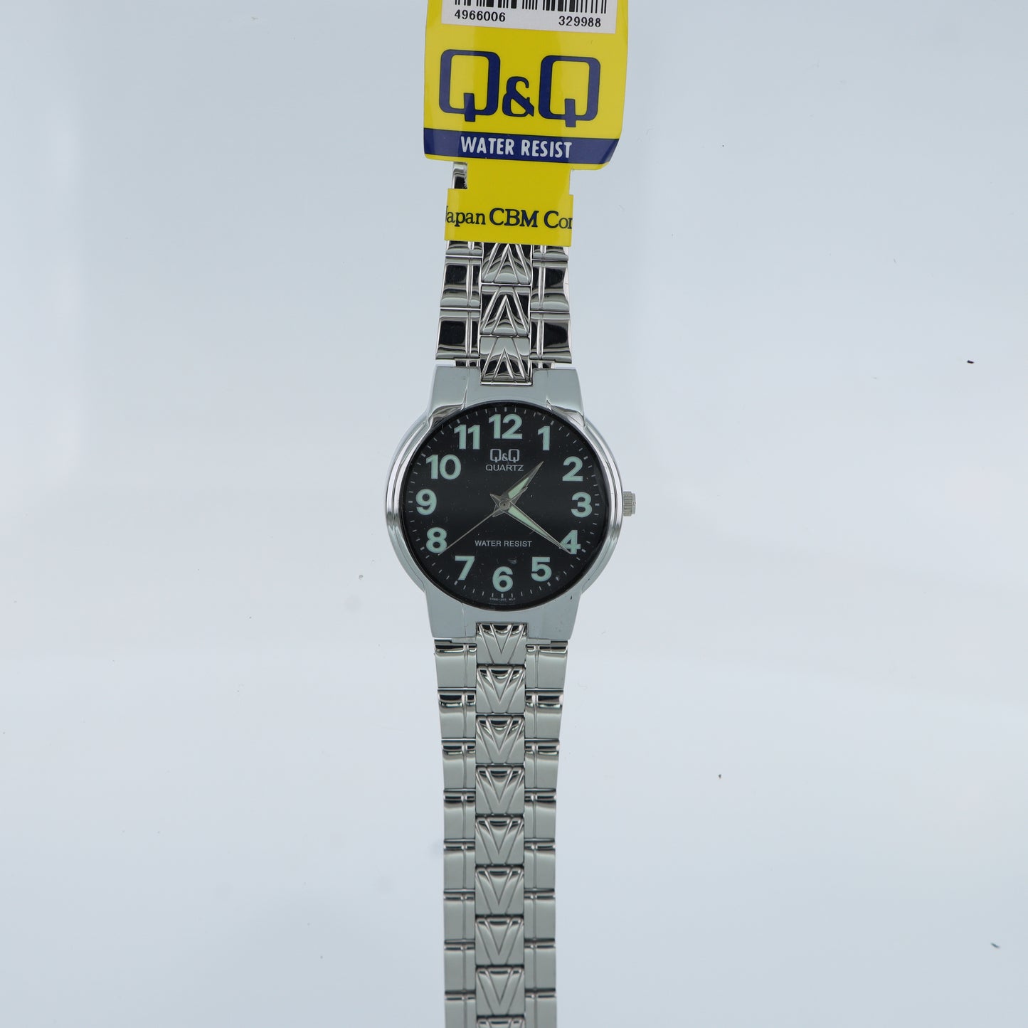Q&Q Quartz – Orologio Uomo Quadrante Nero Numeri Luminescenti Bracciale Acciaio Water Resist