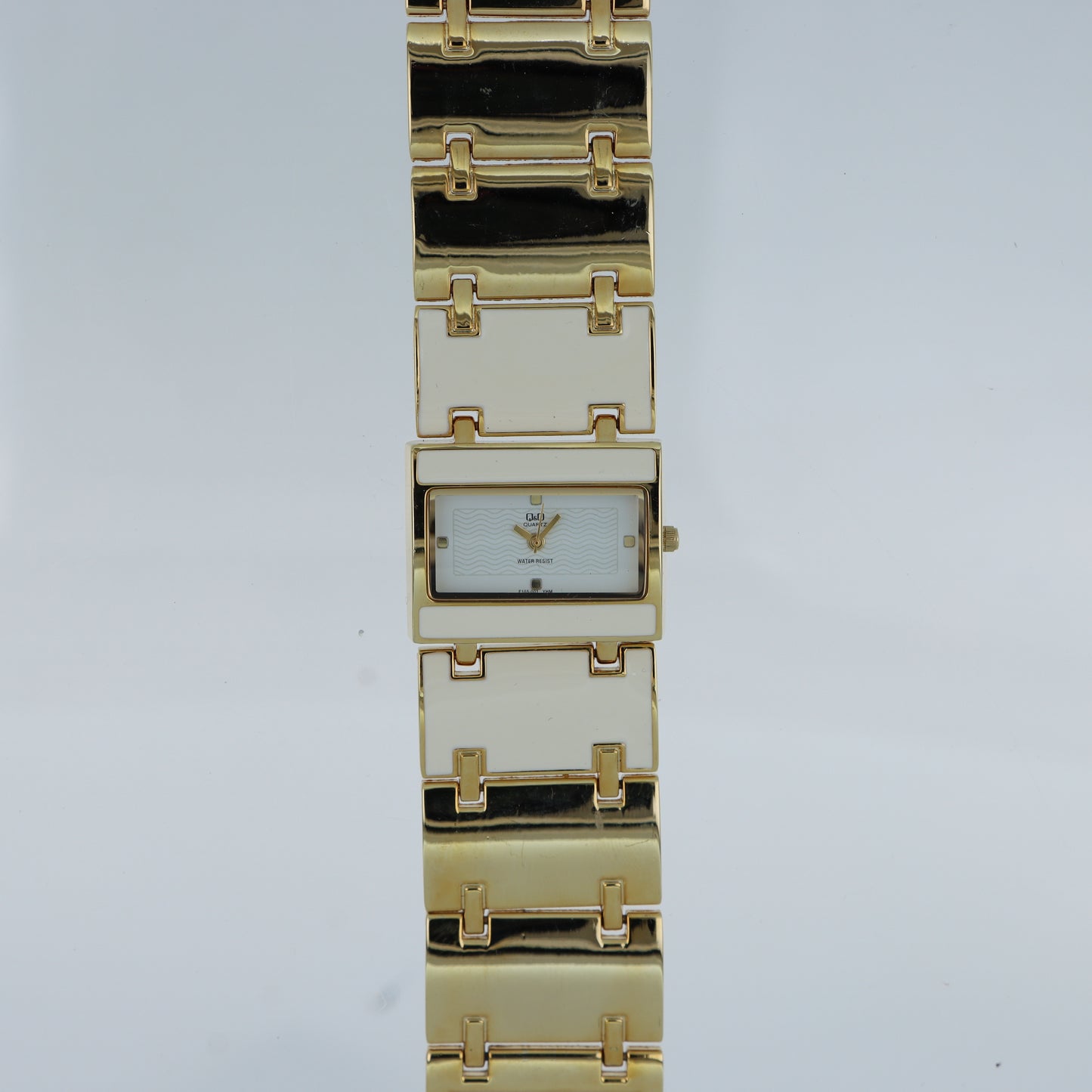 Q&Q – Orologio Donna Bracciale Rigido Bianco Oro Cassa Rettangolare Quadrante Guilloché Water Resist