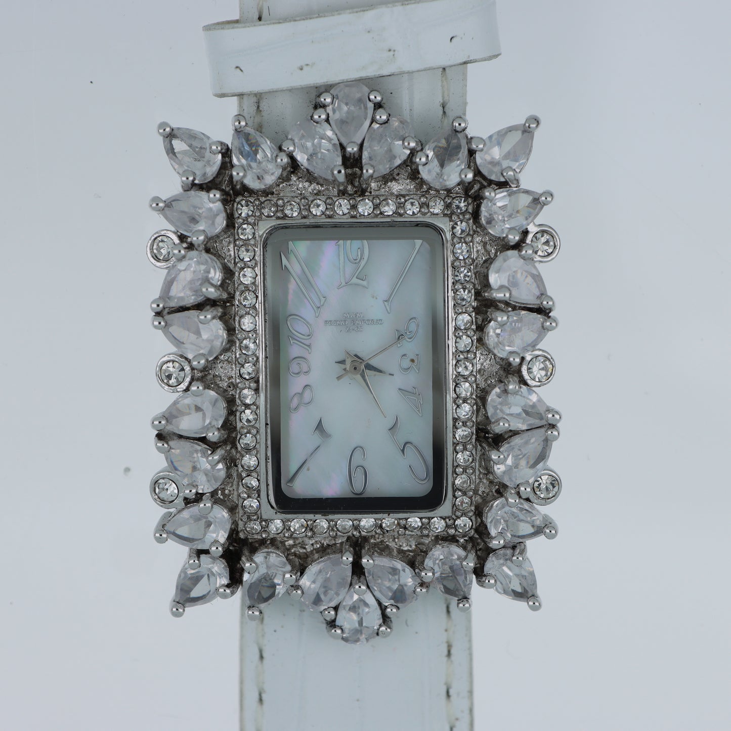 M.&M. Primo Emporio 21-68 – Orologio Donna Corona Cristalli Marquise Argento Madreperla Cinturino Bianco