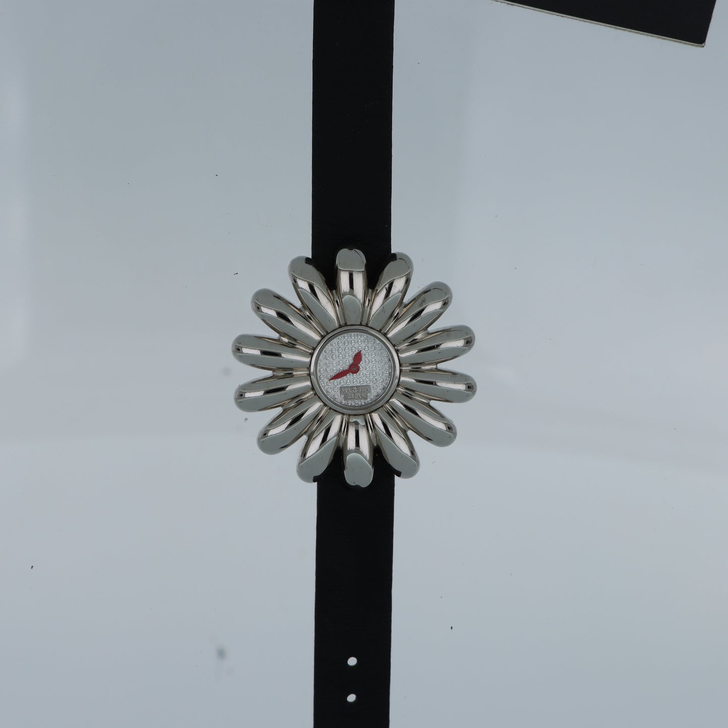 Mariella Burani – Orologio Donna Cassa a Fiore Margherita Acciaio Quadrante Pavé Cristalli Lancette Rosse