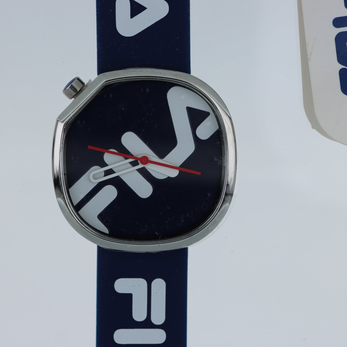 FILA Orologio Unisex – Maxi Logo F Quadrante Blu Navy Cassa Squadrata