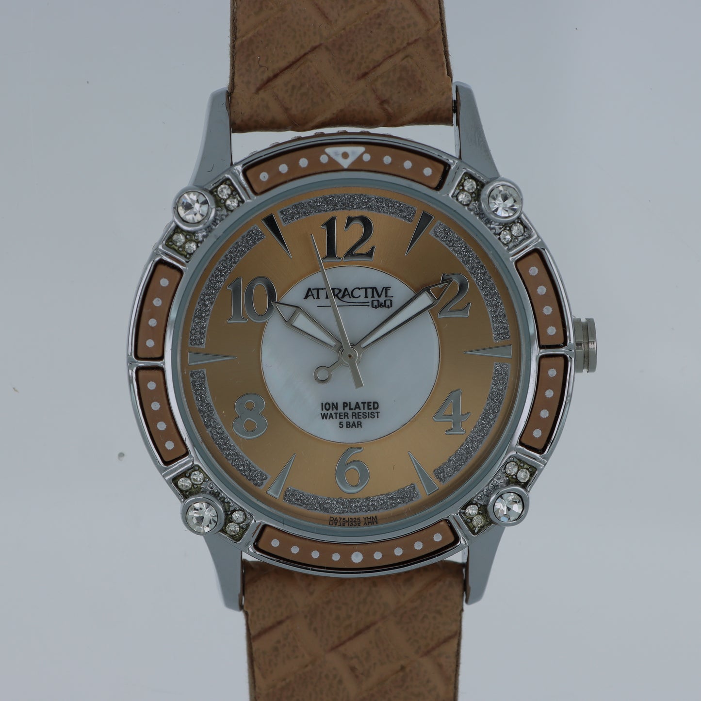 Q&Q Attractive Orologio Donna – Ion Plated Cristalli Quadrante Camel WR 5 Bar