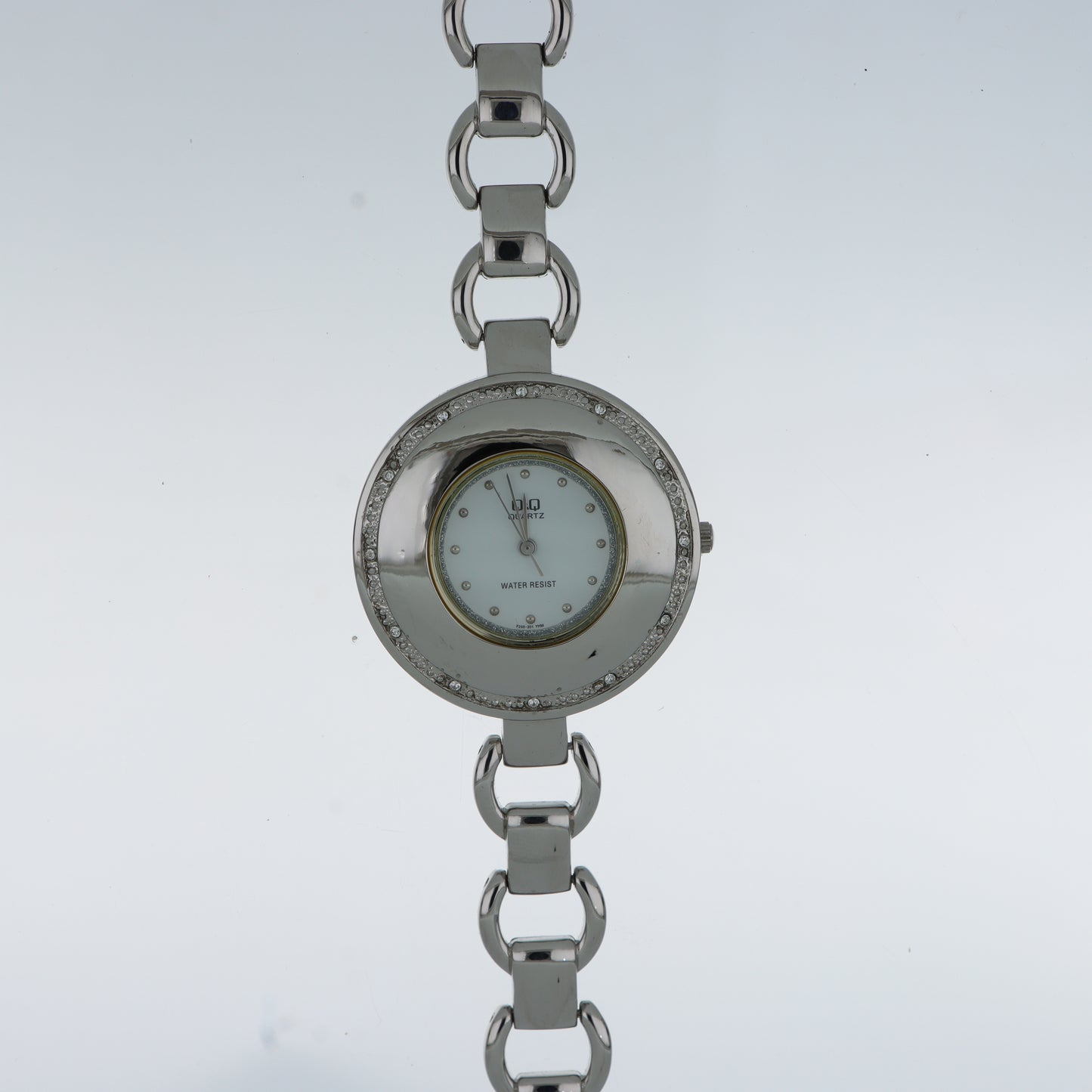 Q&Q Quartz Orologio Donna – Doppio Anello Cristalli Quadrante Bianco Bracciale Acciaio Water Resist