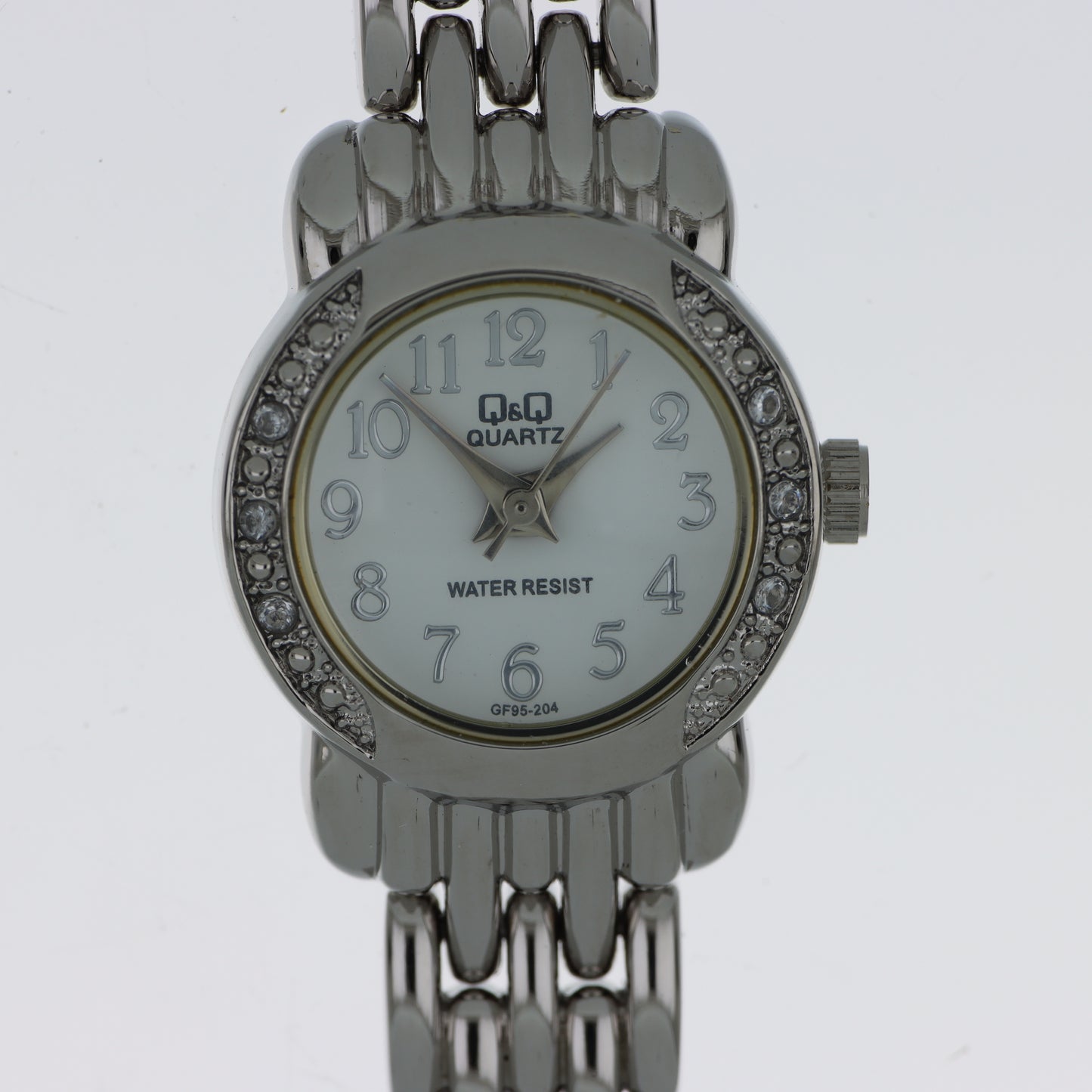 Q&Q Quartz Orologio Donna – Lunetta Cristalli Asimmetrici Quadrante Bianco Bracciale Acciaio WR