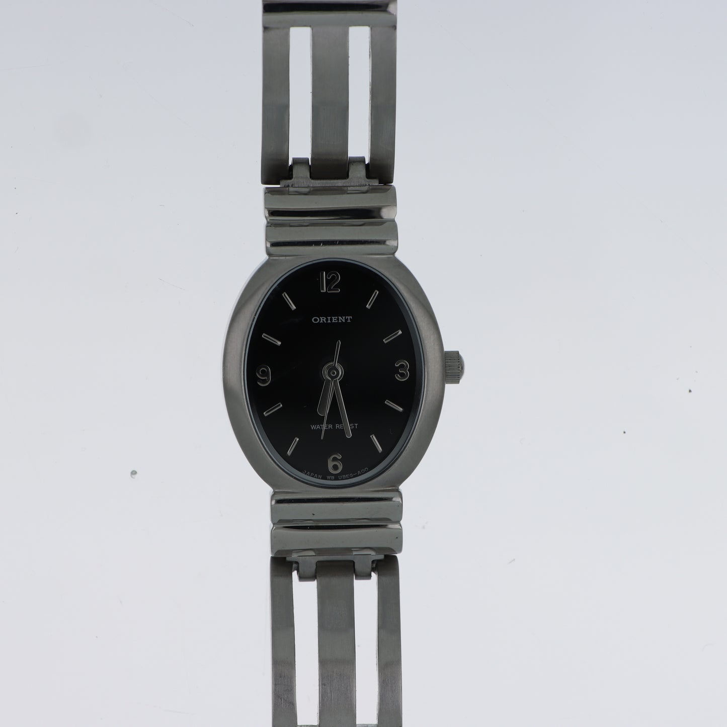 Orologio Orient UBGQ-A00 – Donna Quarzo Ovale Quadrante Nero