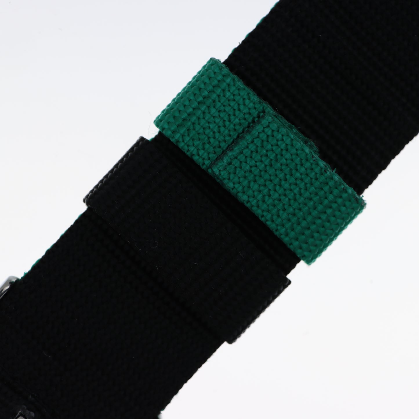 Cinturino Orologio NATO in Tessuto Verde Bosco – Fibbia Acciaio 3H