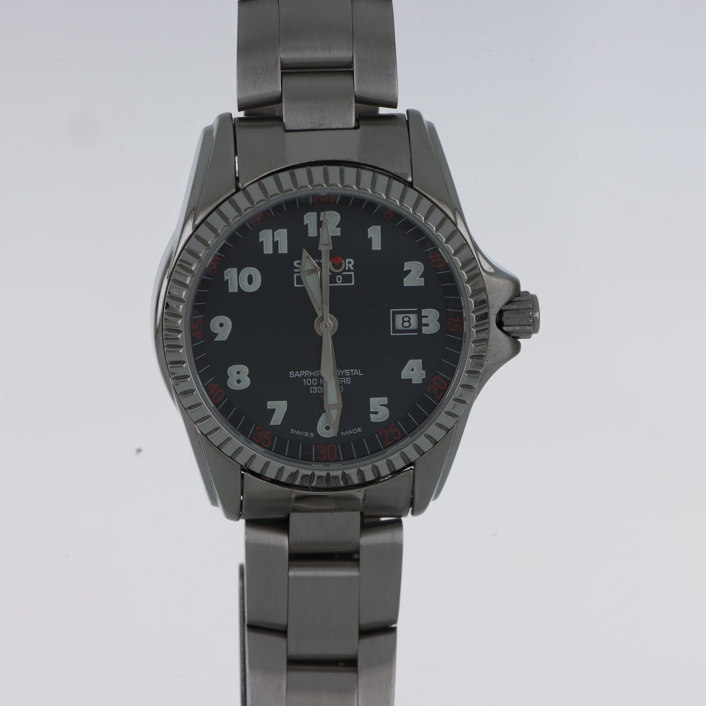 Orologio Sector 100 – Swiss Made Sapphire Crystal 100 Metri