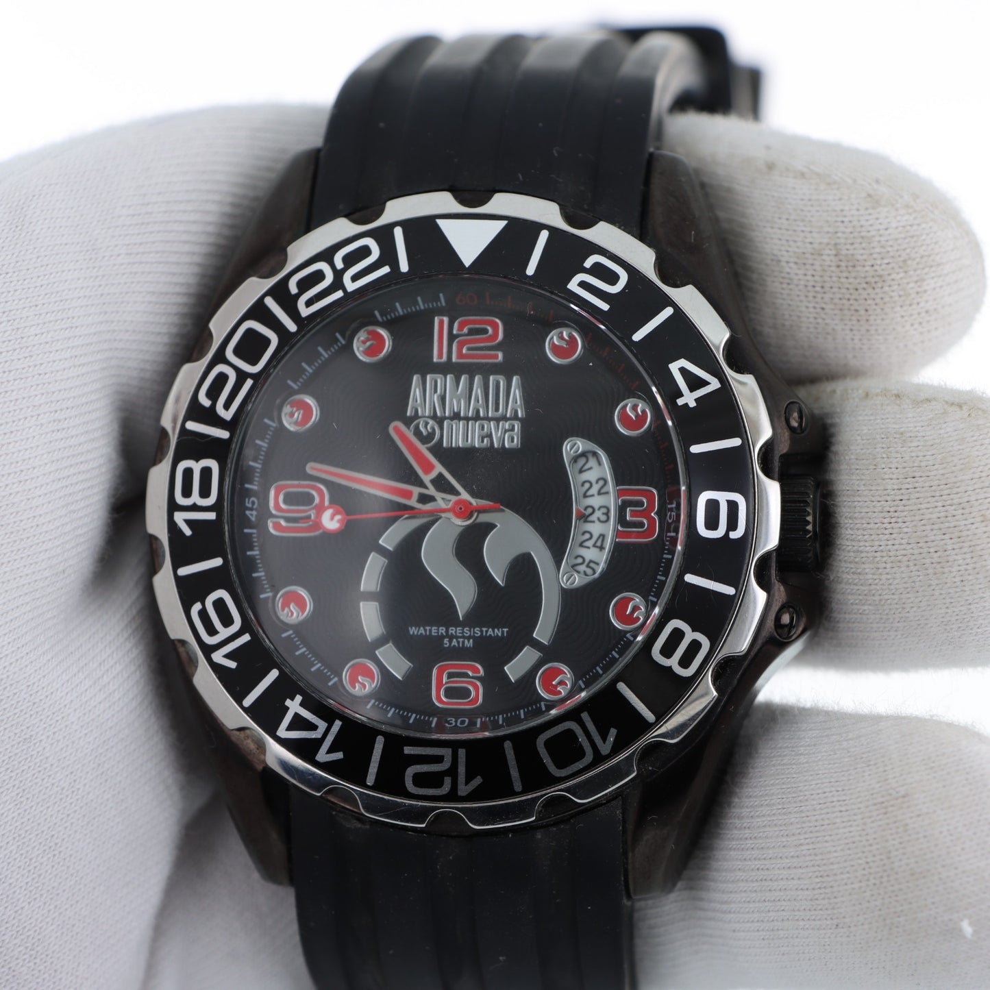 Armada Nueva – Orologio Sport Total Black Quadrante Rosso Bezel 24H Water Resistant 5ATM con Data