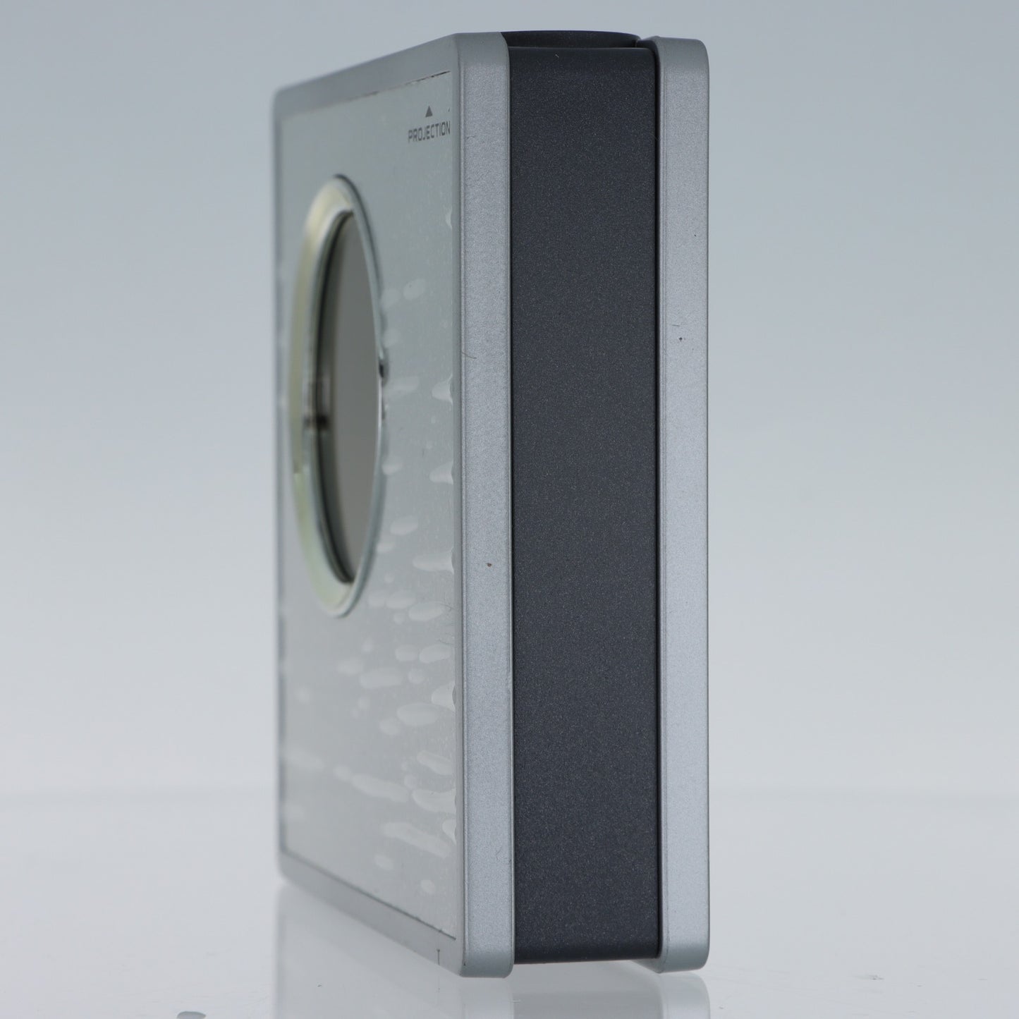 XTime Orologio con Proiettore – Display LCD Circolare e Proiezione Ora su Soffitto