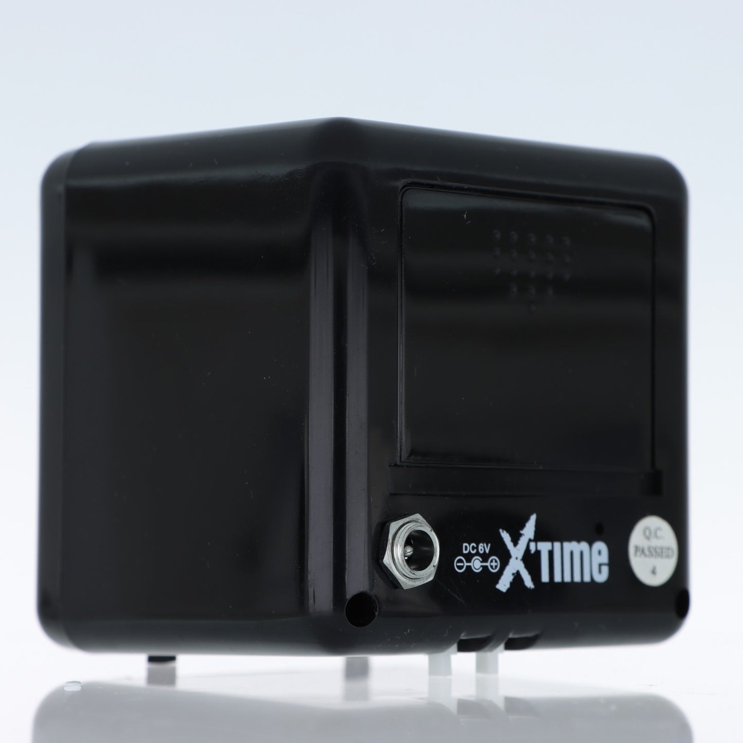 XTime Sveglia Digitale con Termometro Max/Min – Display LCD Grande, Design Nero Lucido