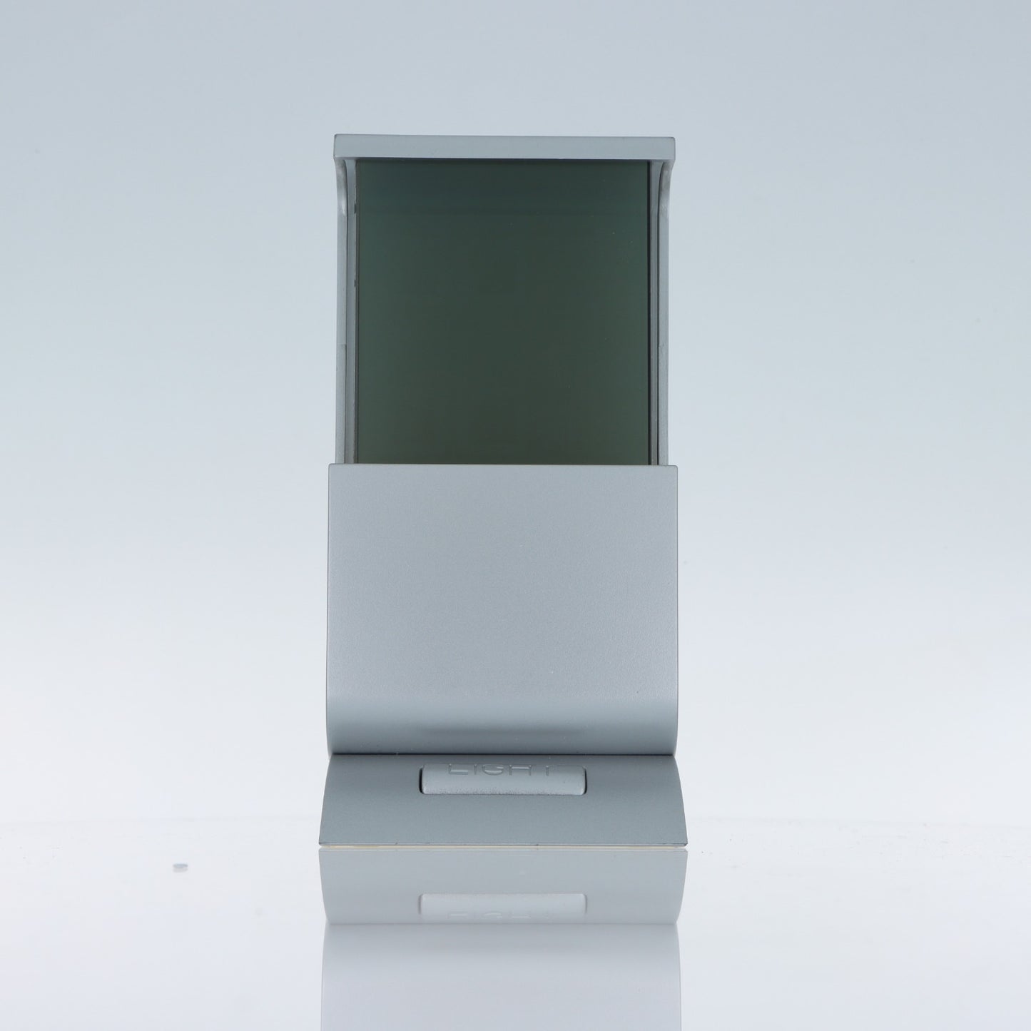 XTime Horloge de table numérique rétroéclairée – Design vertical en aluminium