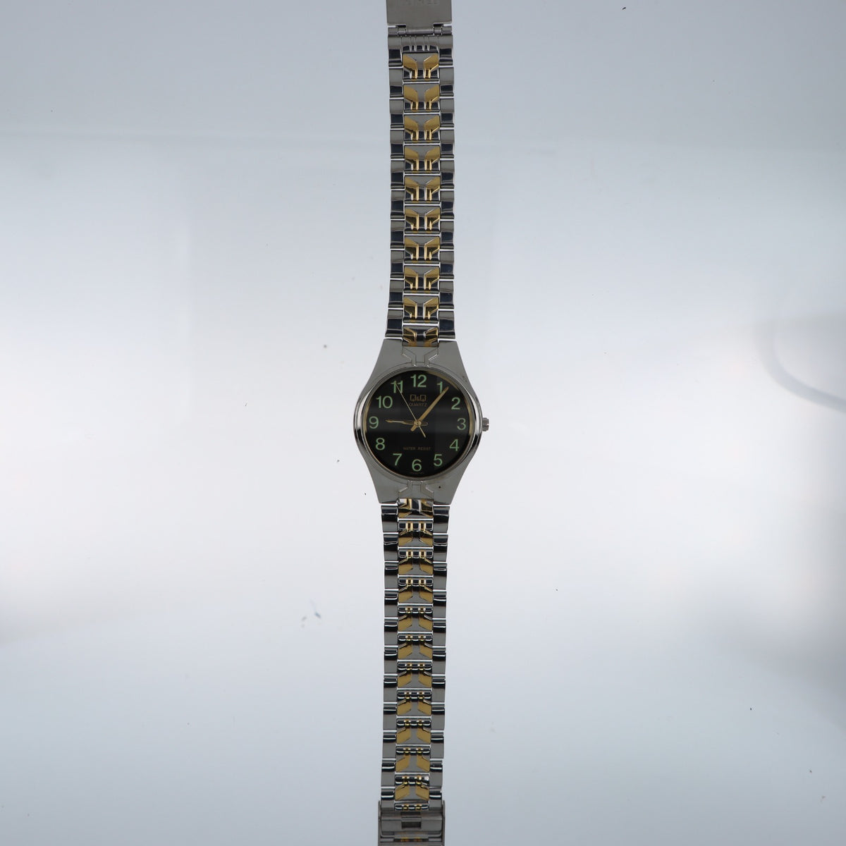 Q&Q Quartz VH72-405 – Orologio Classico Bicolore Quadrante Nero Luminescente