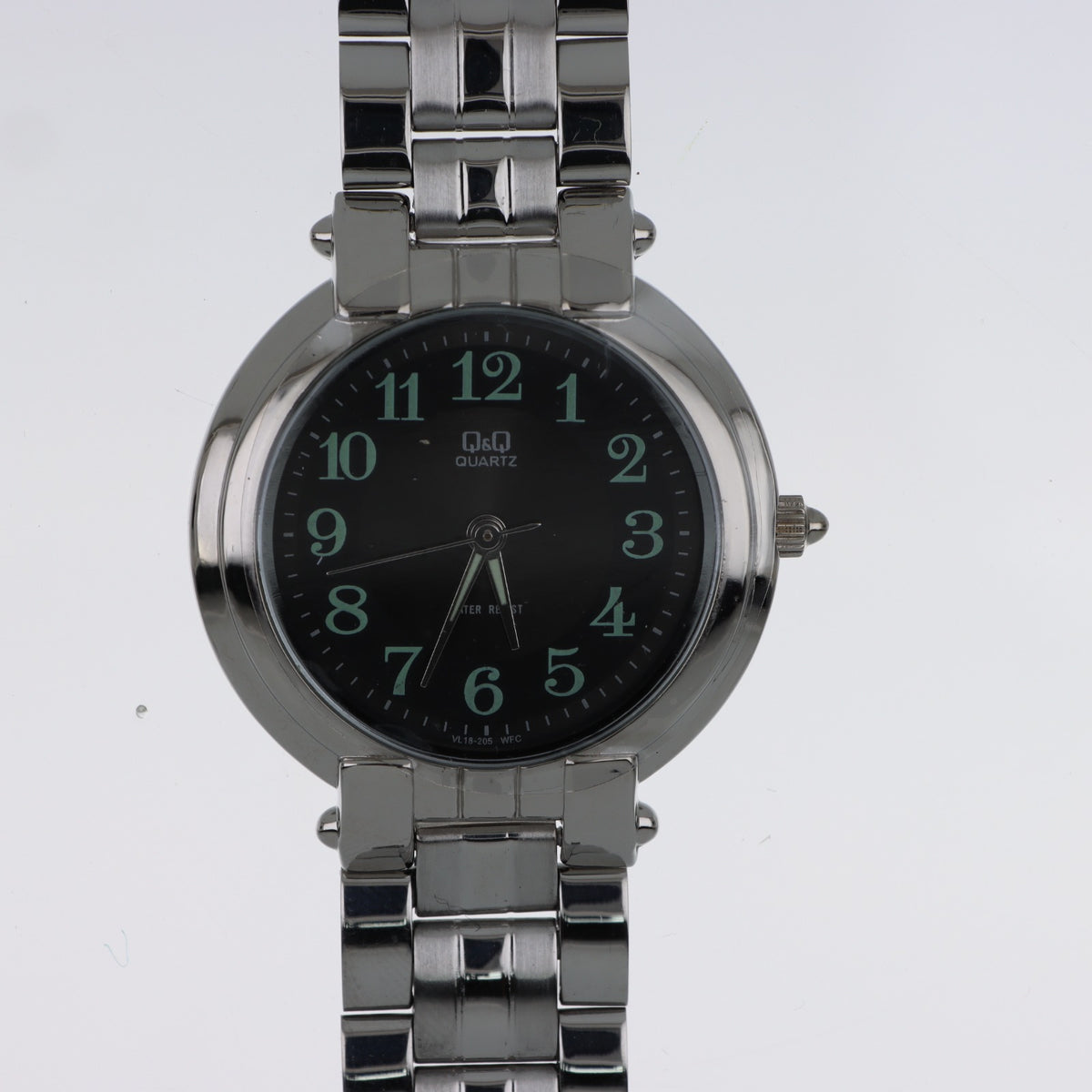 Q&Q Quartz VL18-205 – Orologio Uomo Acciaio Silver Quadrante Nero Full Luminescente