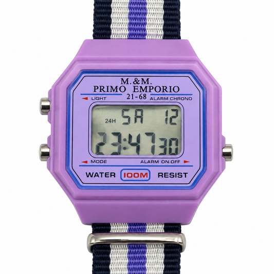 Orologio digitale M&M Primo Emporio 21-68 lilla con cinturino in tessuto a righe blu scuro, bianche e viola, vista frontale
