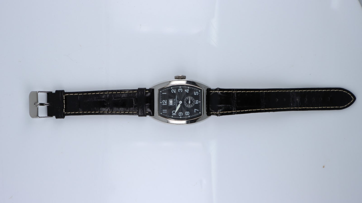 M&M Primo Emporio 21-68 Orologio Uomo Tonneau Nero Big Date Vera Pelle Quartz